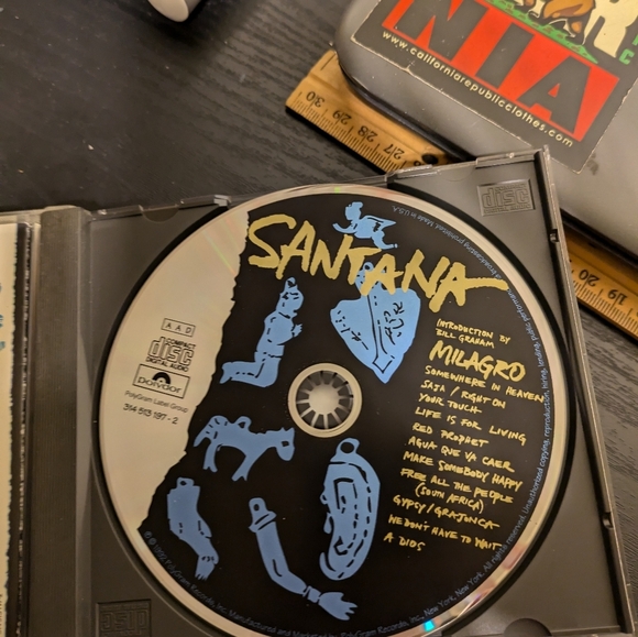 Milagro CD - Black and Blue - Picture 5 of 6